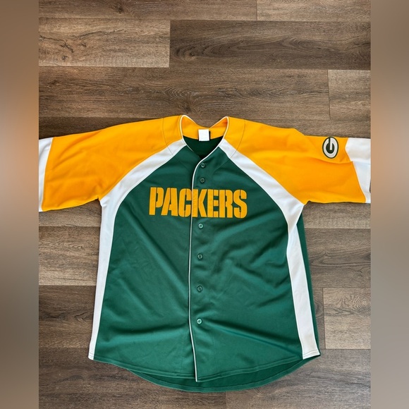 NFL Other - NFL Packers button up shirt.  Men’s size XL. 
Excellent condition!